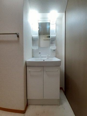 エランドール清水の洗面所