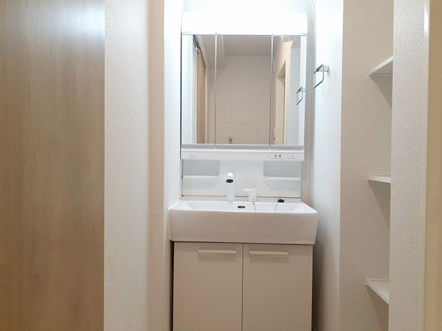 ラーナ　カーサ　Ａ棟の洗面所