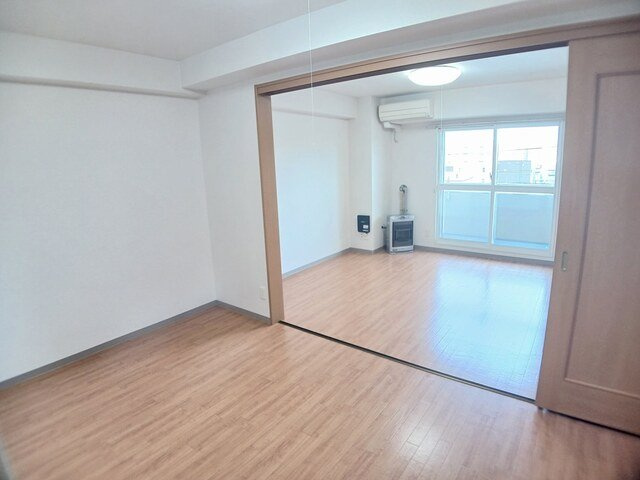 アルドール白石の居間・リビング