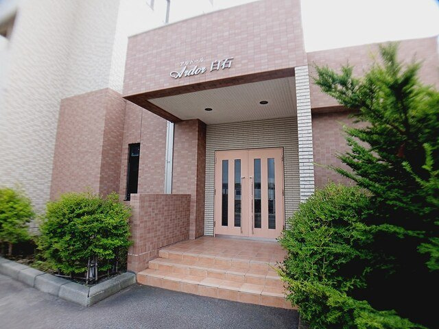 アルドール白石のエントランス