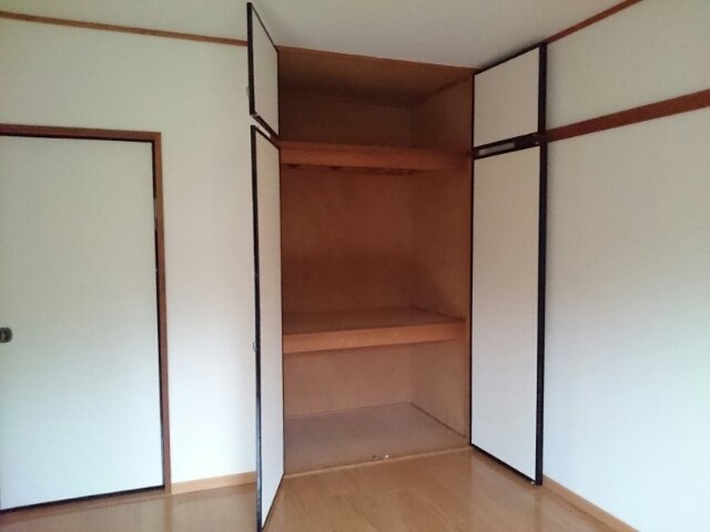 アーバンハイツ清宮Ａの収納