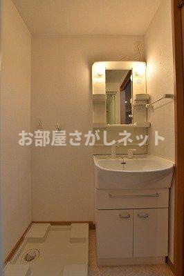 アヴニール【おとり物件なし】の洗面所
