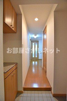 アヴニール【おとり物件なし】の玄関