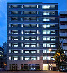 千代田区鍛冶町２丁目の賃貸マンションの外観