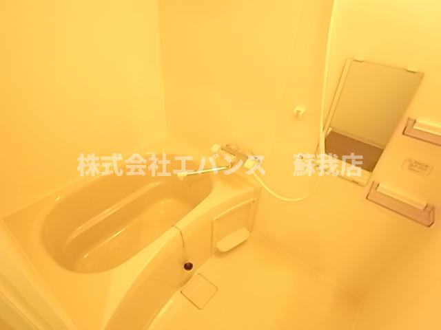 【浴室】 | パシフィックコート | コンパクトで使いやすいお風呂です