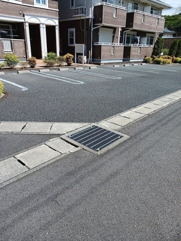 カーサ．エテルノ　Ⅱの駐車場|駐車場があります