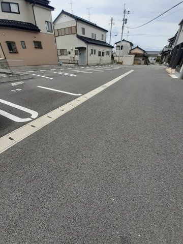 Ｋｕｒｉ・ｒｉｎ　Ⅰの駐車場|駐車場完備です