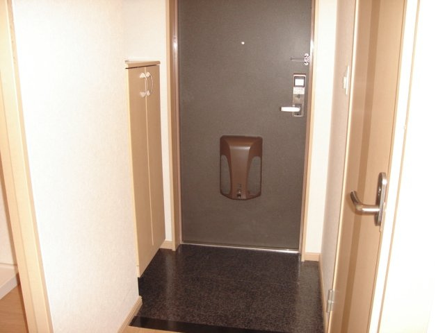 萌Ⅱの玄関|玄関