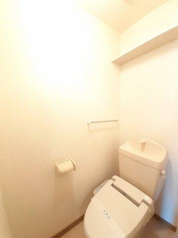 アヴニール　ヌーヴォーのトイレ|落ち着いたトイレです