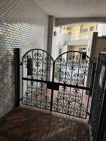【玄関】 | ユニーブル花隈