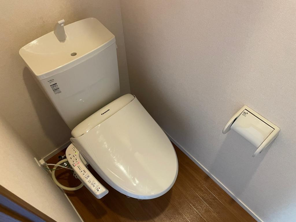 キャトルセゾン　Ｄのトイレ|コンパクトで使いやすいトイレです