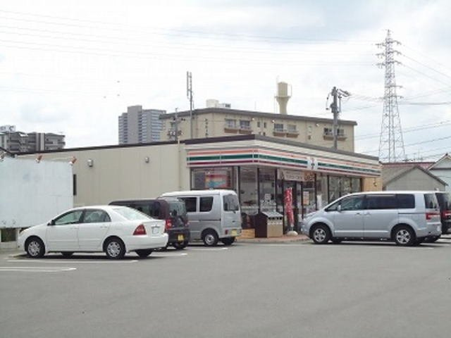 【周辺】 | レイワ　峯澤 | セブン‐イレブン 岡崎八帖北町まで1000m