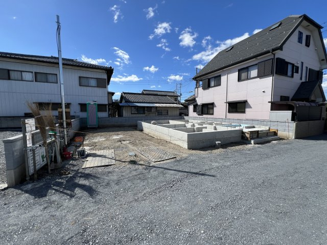新築　富岡市富岡第４　クレイドルガーデン　１号棟の駐車場|現地写真　駐車スペースは並列2台分可能です！

