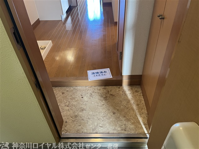 【玄関】