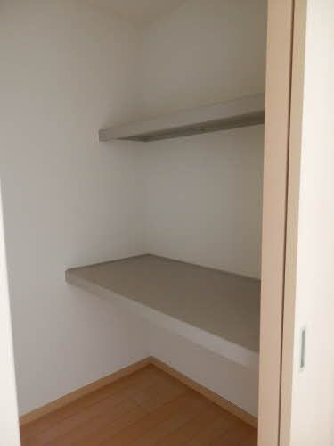メゾン プレシャスの収納