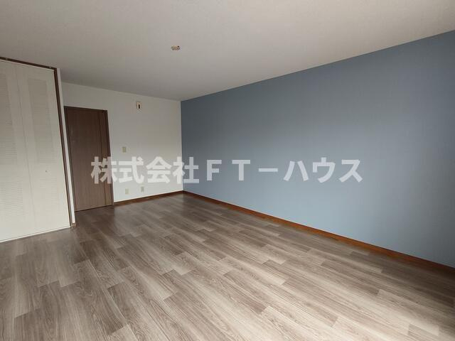 サンパルデンスのその他