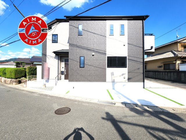 糟屋郡宇美町平和2丁目第1-2棟（1号棟）の外観|デザイン性のある外観です。