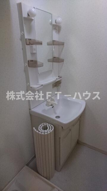 ベルシャブルの洗面所