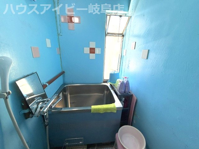三田洞ハイツ5階部分！リフォーム歴あり！管理費6000円・駐車場代2500円は嬉しいです♪の浴室|三田洞ハイツ5階部分！リフォーム歴あり！管理費6000円・駐車場代2500円は嬉しいです♪