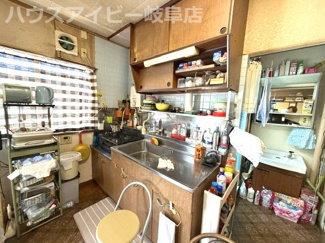 【キッチン】 | 三田洞ハイツ5階部分！リフォーム歴あり！管理費6000円・駐車場代2500円は嬉しいです♪ | 三田洞ハイツ5階部分！リフォーム歴あり！管理費6000円・駐車場代2500円は嬉しいです♪