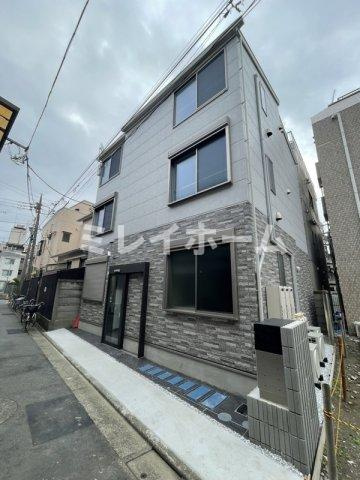 PIT HANEDAの外観