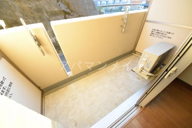 【バルコニー】 | クレール矢沢 | バルコニー付きです