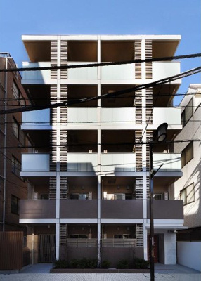 【外観】 | オーキッドコート下井草 | 鉄筋コンクリート造のがっちりとした建物。