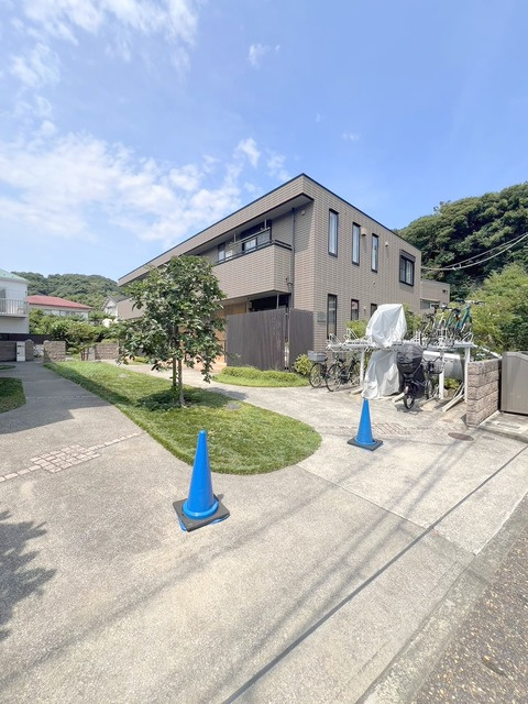 メゾンかきの木弐番館のロビー