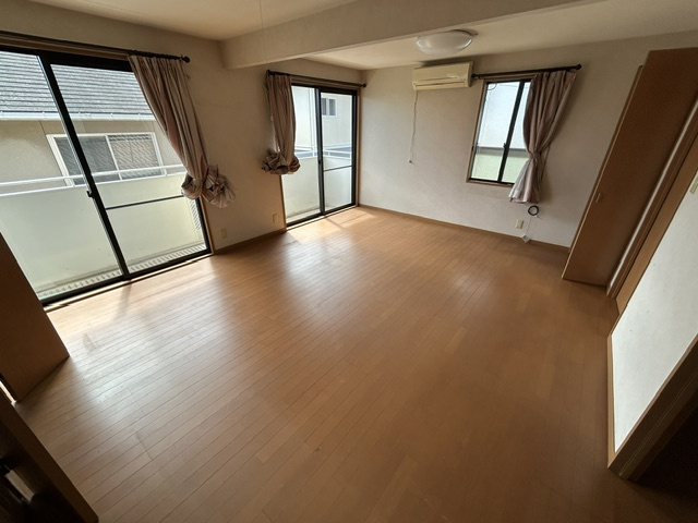 別府市関の江新町の洋室|2F