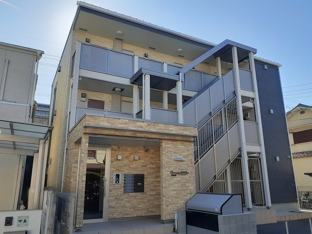 シャルマン昭和町の外観