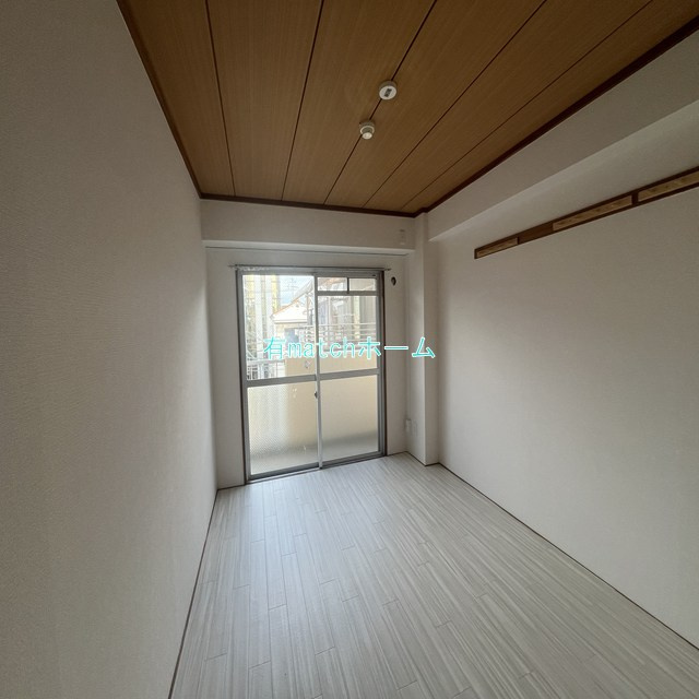 GM藤田町EASTの洋室
