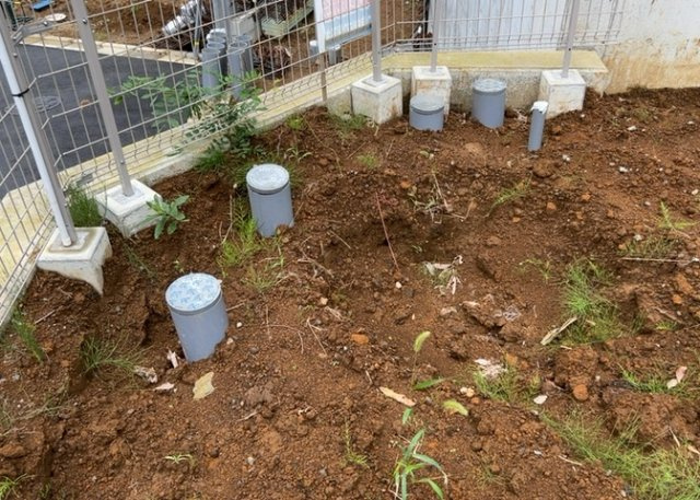 【庭】 | 薬師台新築戸建 | 庭があることでガーデニングや家庭菜園はもちろん、こどもの遊び場やペットを放して遊ぶことができます。また、家の周囲に余裕があるということです。隣地との間があれば、十分な日当たりと、風通しが確保できます。