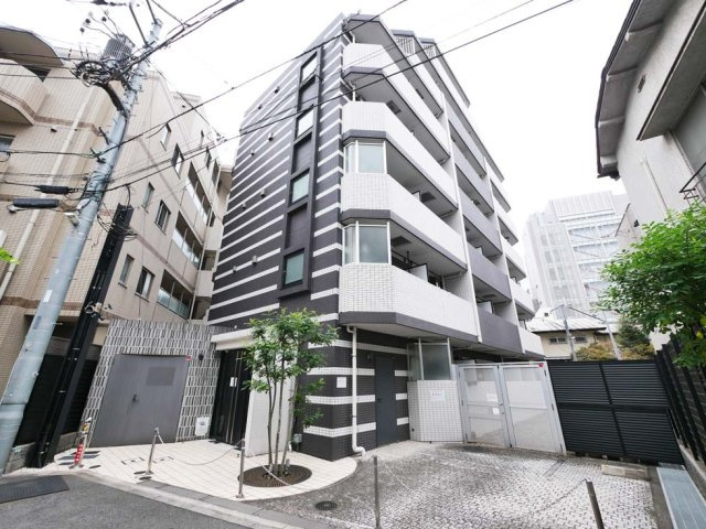 PREMIUM　CUBE新中野の外観|おしゃれな外観です