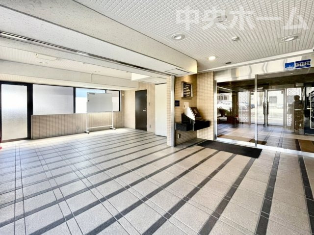 ライオンズマンション金町水元公園のロビー|ロビー