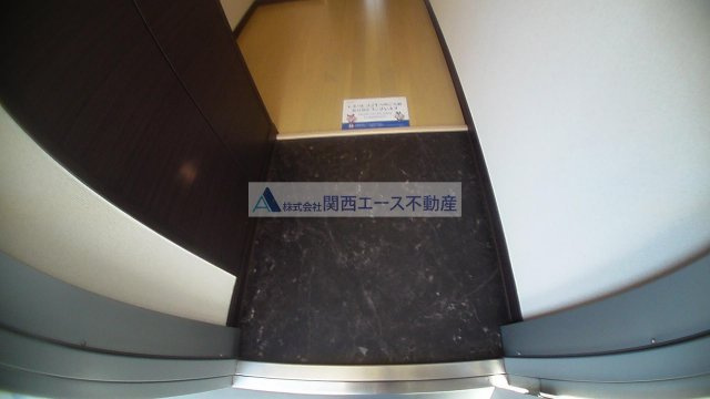 【玄関】 | レオネクスト曙