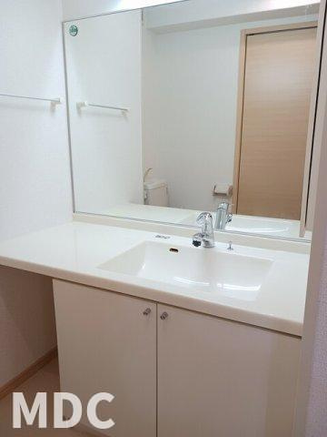 ＥＫＡＲＩＮＡ助任の洗面所