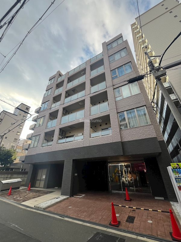 ラフォルテ日本橋の外観