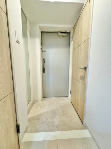 リヴェント難波サウスの玄関