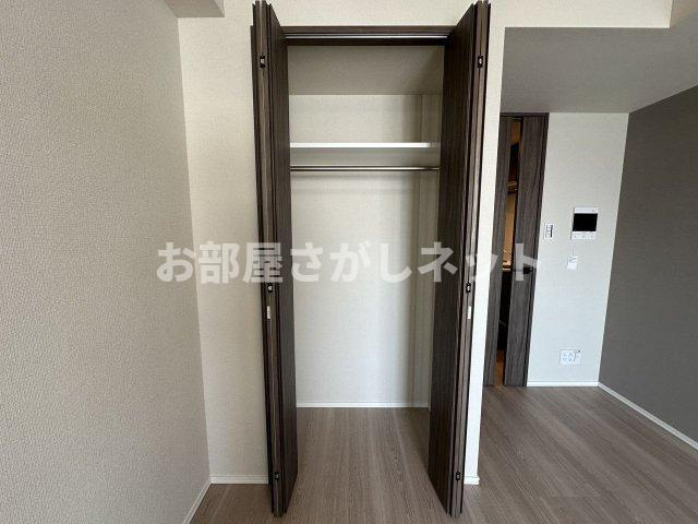 コンシェリア駒込 ＨＩＬＬＴＯＰ ＳＱＵＡＲＥの収納|同タイプ別住戸写真となります。現況と異なる場合がございます。