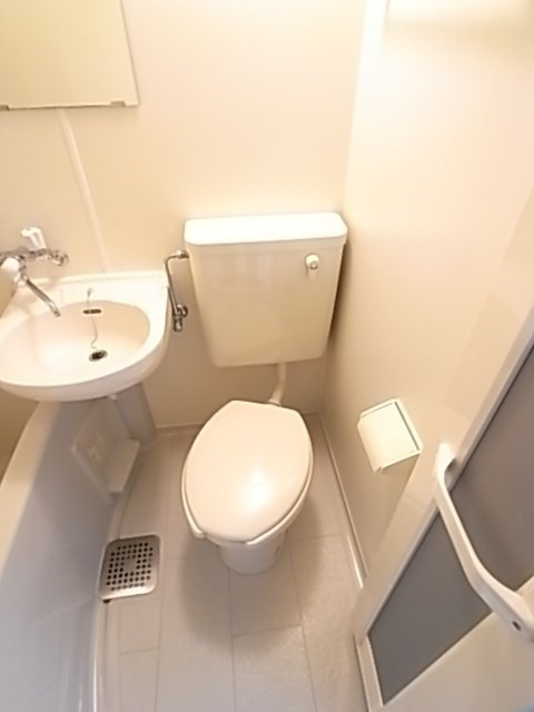 ハーバーヒル大倉山のトイレ