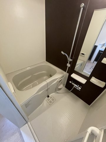 アクティークH.Kの寝室