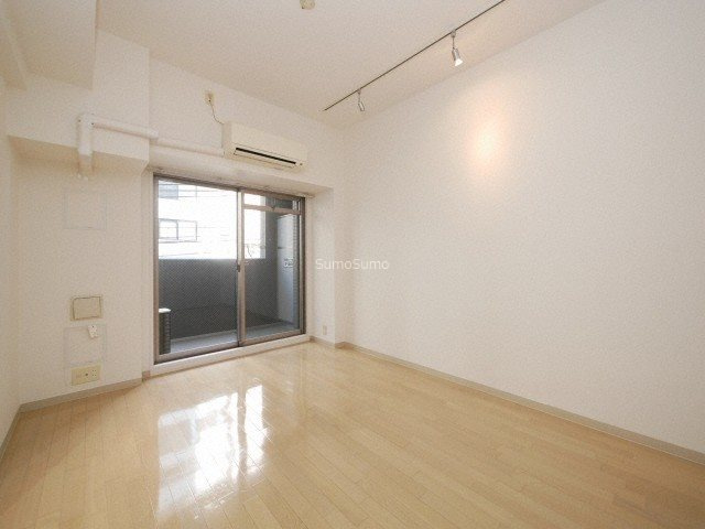 アーバネックス大阪城WESTの居間・リビング