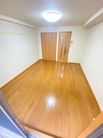 ソレイユ上甲子園の寝室
