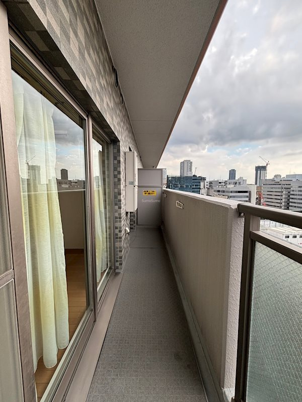 エスリード西本町のバルコニー