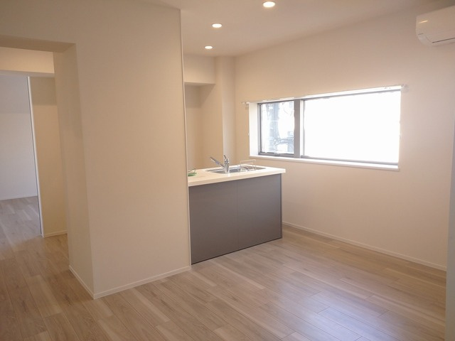 Ⅰ　Ｄａｉｋａｎｙａｍａの居間・リビング|★明るいフローリングのお部屋です★