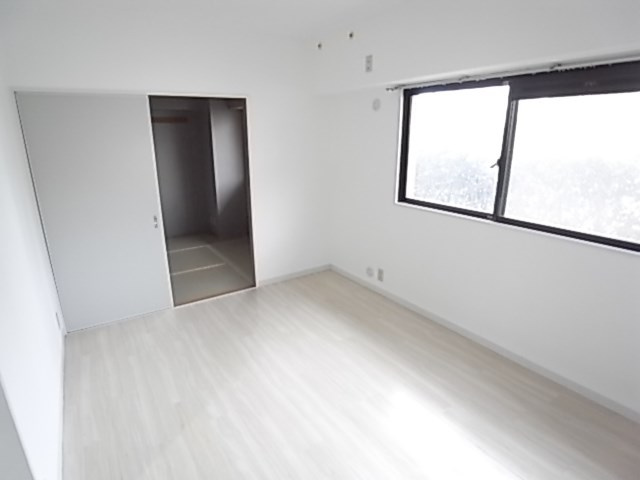 アーベイン塚口の寝室