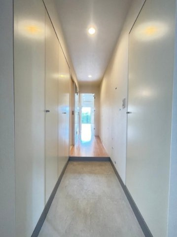 大手門フラットの玄関