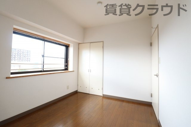 ノーブルナガシマの寝室|ゆとりの広さです