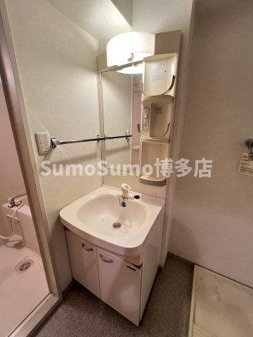 エスポワール南福岡の独立洗面台