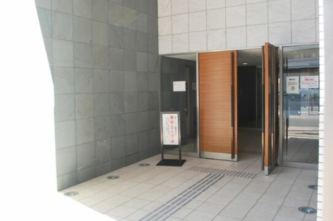 【エントランス】 | プラウドジェム市ヶ谷